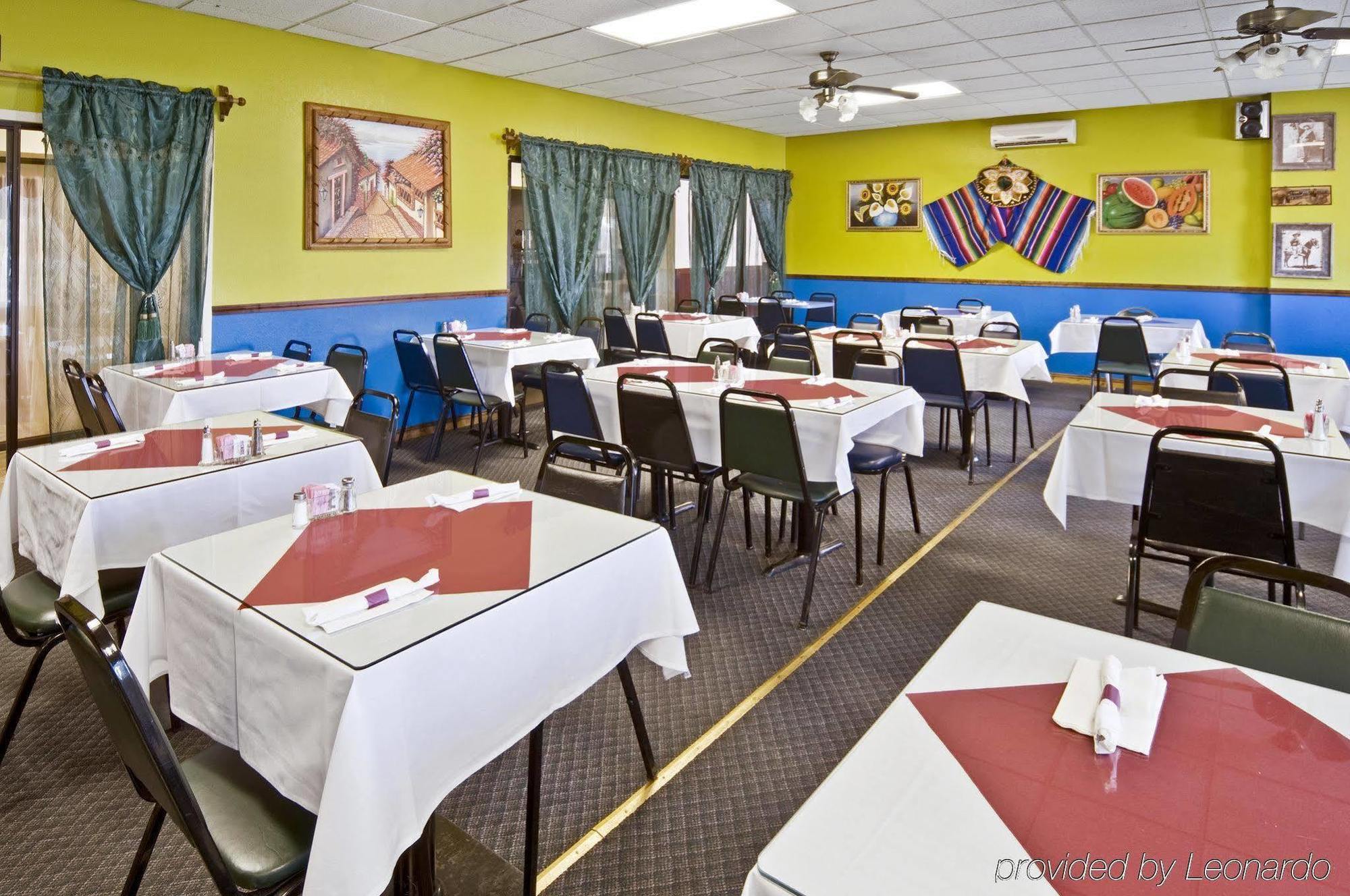 Fairview Inn By Oyo Hesston I-135 Restaurante foto